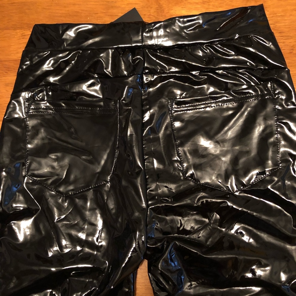 Sexy Black High Rise Wet Look PU Leggings LAST ONE - Picture 6 of 8